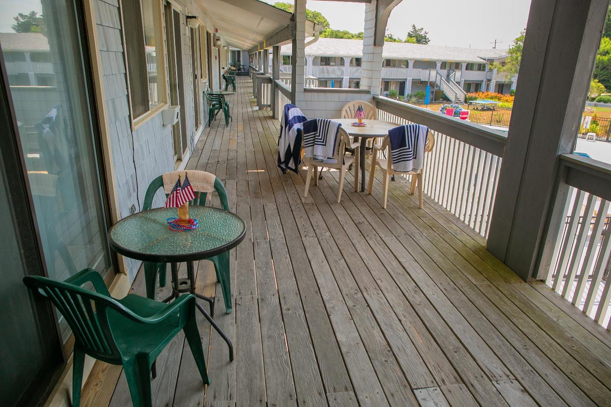 Eastwood At Provincetown Aparthotel Exterior photo
